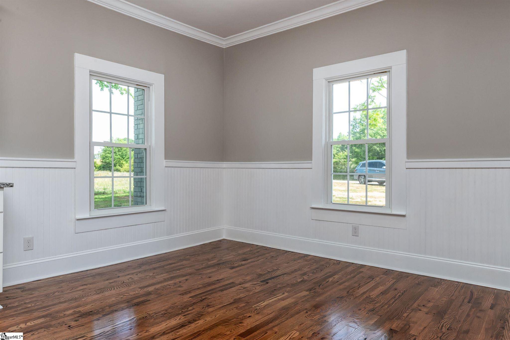 212 Barnett Road Campobello, SC 29322 - Photo 24 of 31
