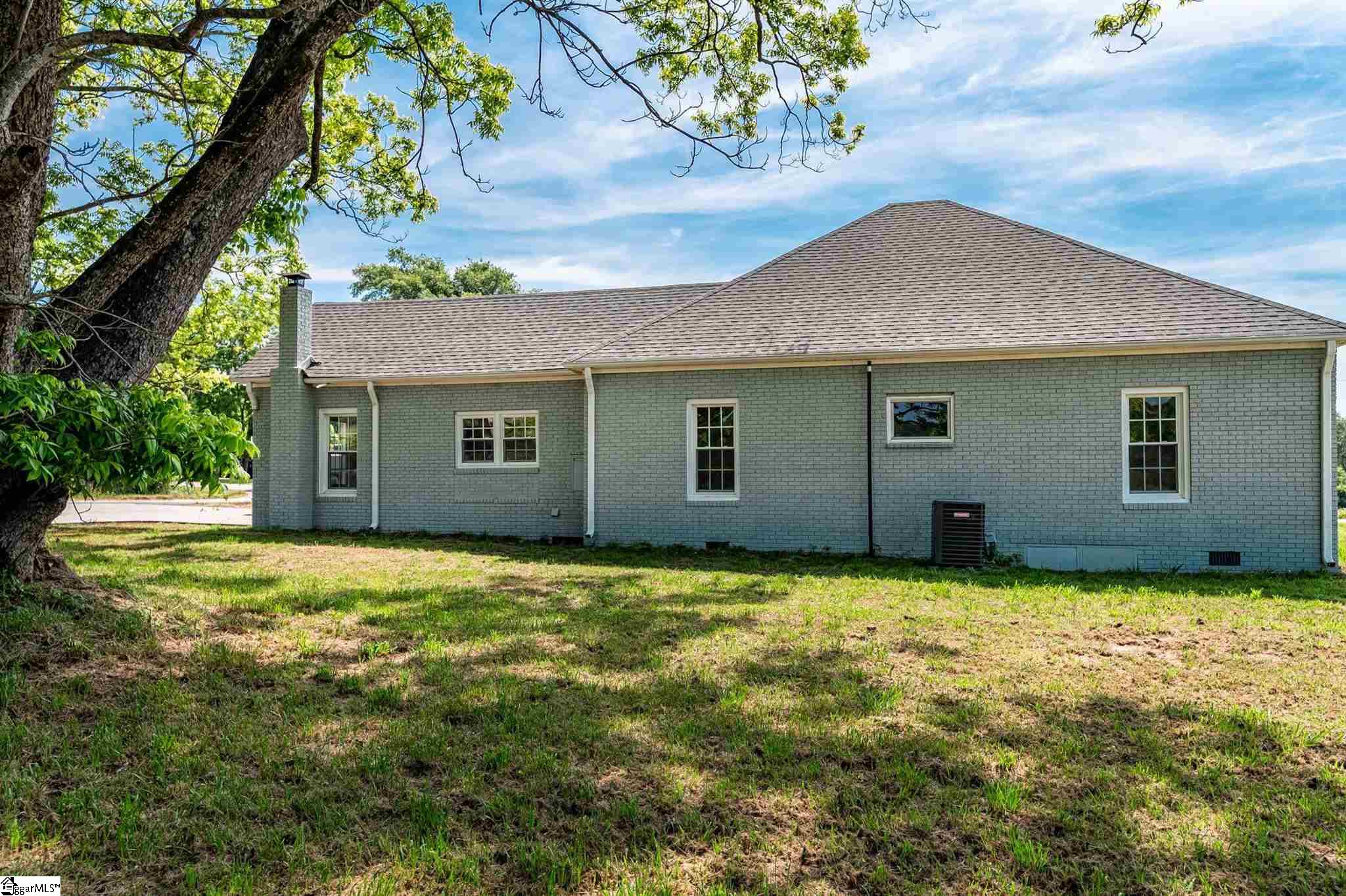 212 Barnett Road Campobello, SC 29322 - Photo 26 of 31