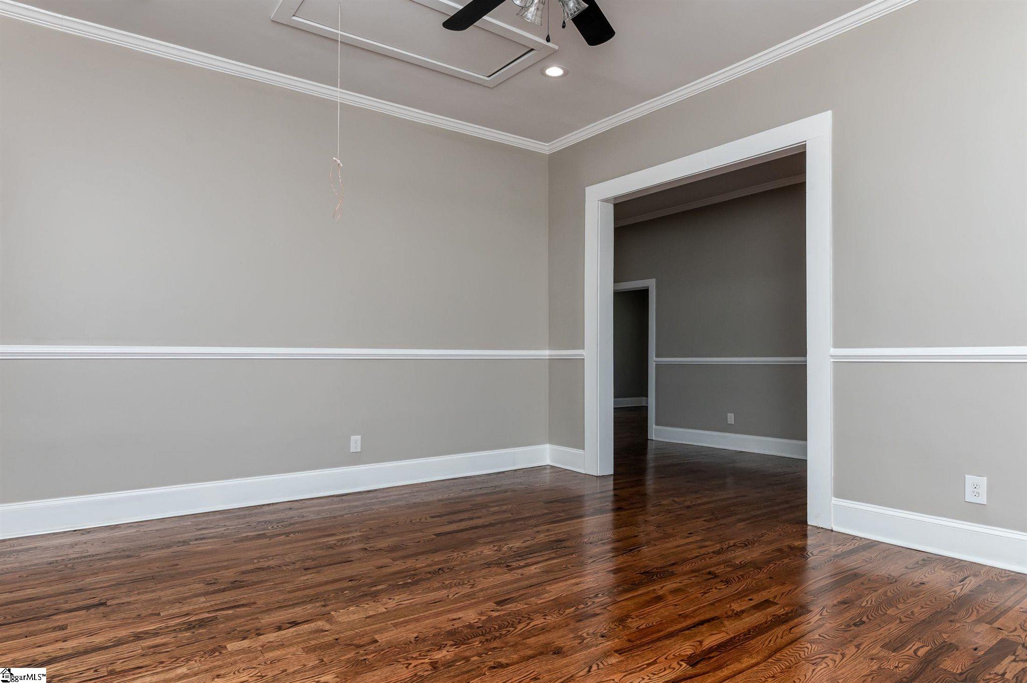 212 Barnett Road Campobello, SC 29322 - Photo 8 of 31