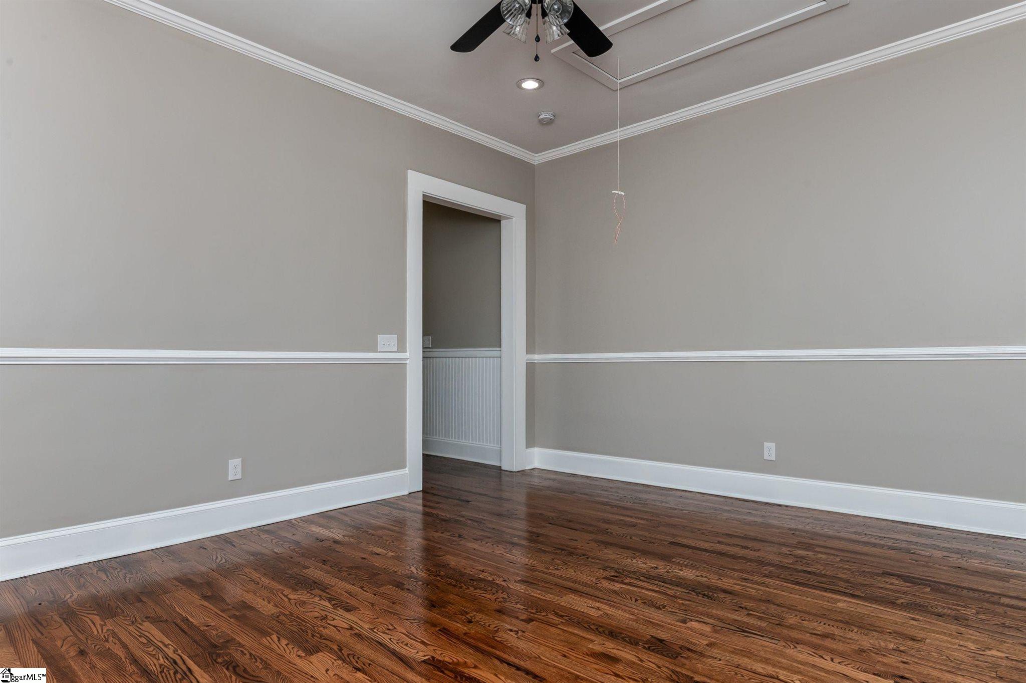 212 Barnett Road Campobello, SC 29322 - Photo 10 of 31