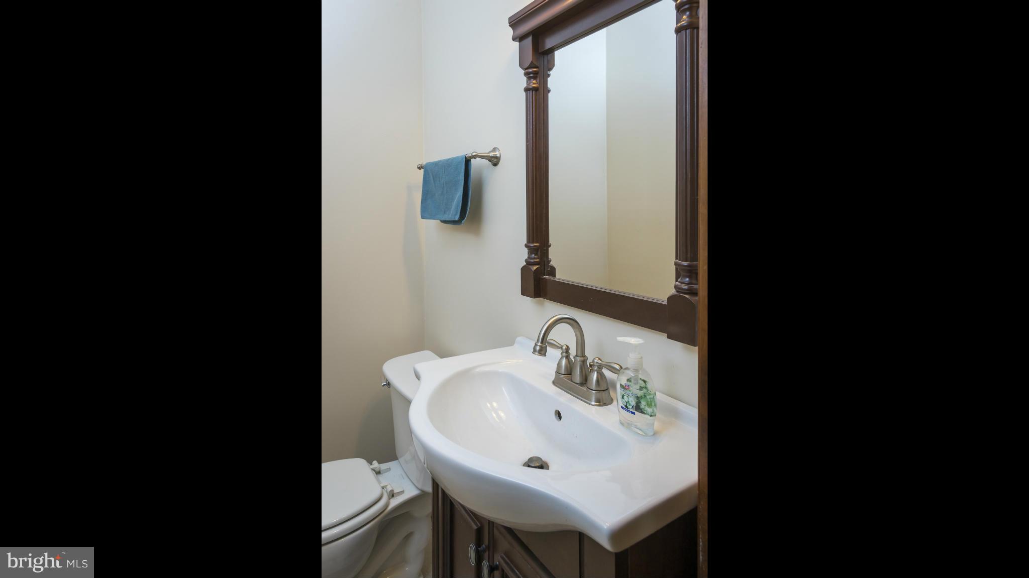 604 Shirley Manor Road Reisterstown, MD 21136 - Photo 13 of 27 Updated bath on first floor