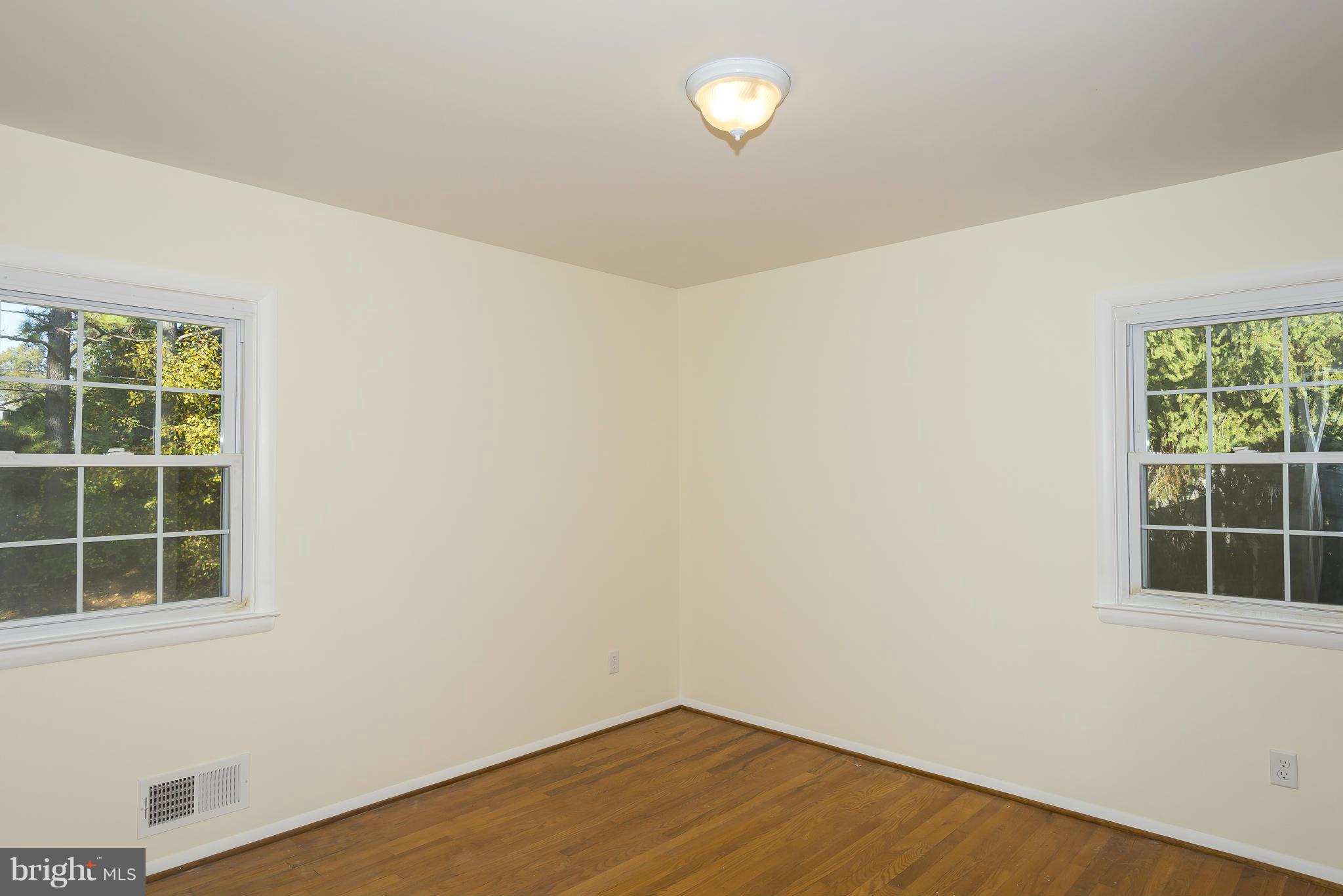 604 Shirley Manor Road Reisterstown, MD 21136 - Photo 19 of 27 Bedroom