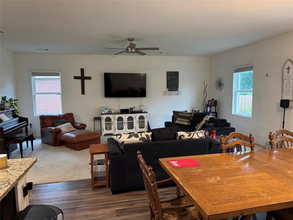 2209 Cinnamon Spgs Road Glenn Heights, TX 75154 - Photo 18 of 28