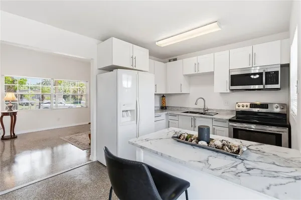 $230,000 | 6018 West Livingston Street, Orlando, FL 32835