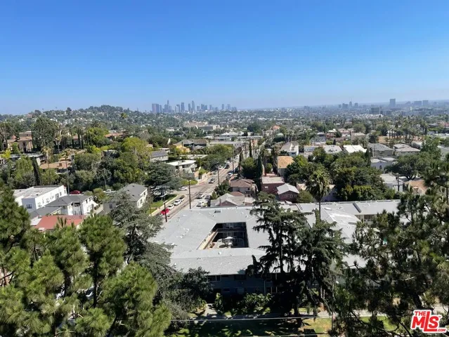 $810,000 | 4411 Los Feliz Boulevard, Unit 1105, Los Angeles, CA 90027