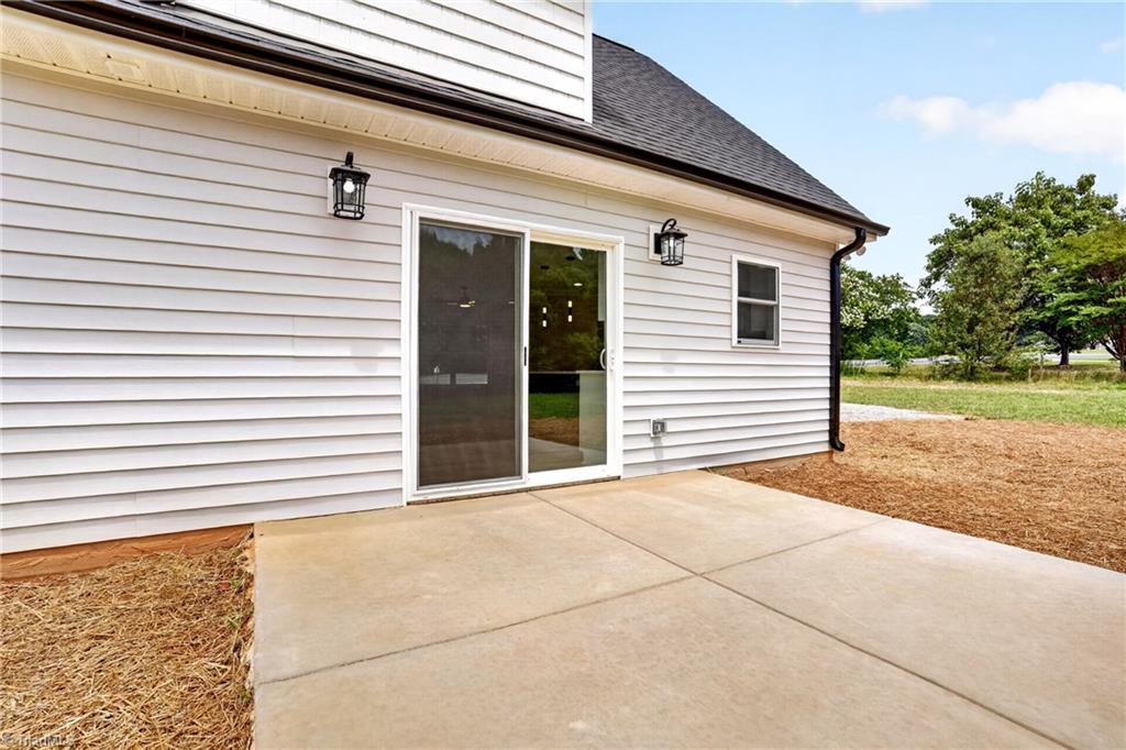 4352 Happy Hollow Road Asheboro, NC 27205 - Photo 5 of 48
