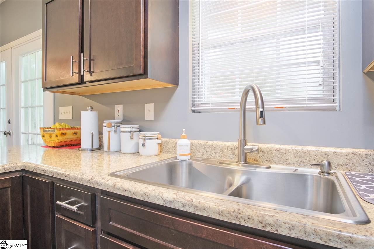 12 Jacqueline Road Piedmont, SC 29673 - Photo 12 of 26 Gallery Image 12