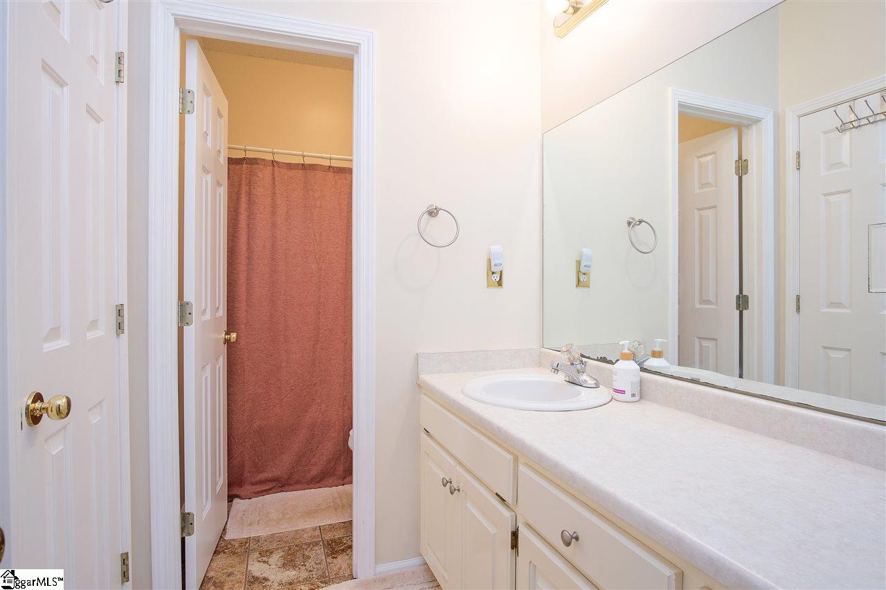 12 Jacqueline Road Piedmont, SC 29673 - Photo 15 of 26 Gallery Image 15