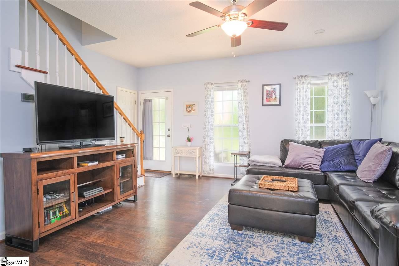 12 Jacqueline Road Piedmont, SC 29673 - Photo 4 of 26 Gallery Image 4
