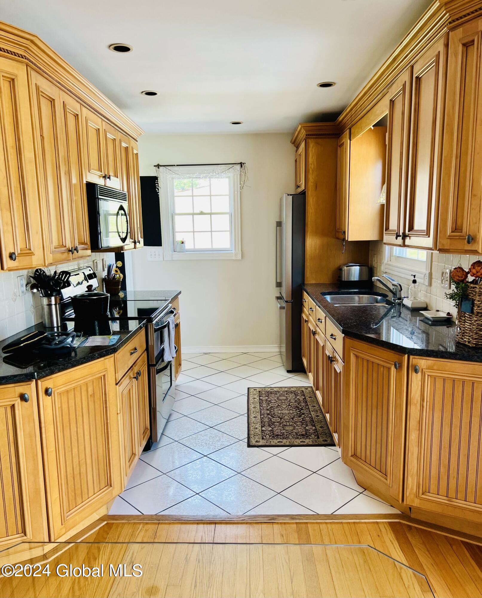 7 Dusenberry Road Troy, NY 12182 - Photo 8 of 40 thumbnail_FullSizeRender