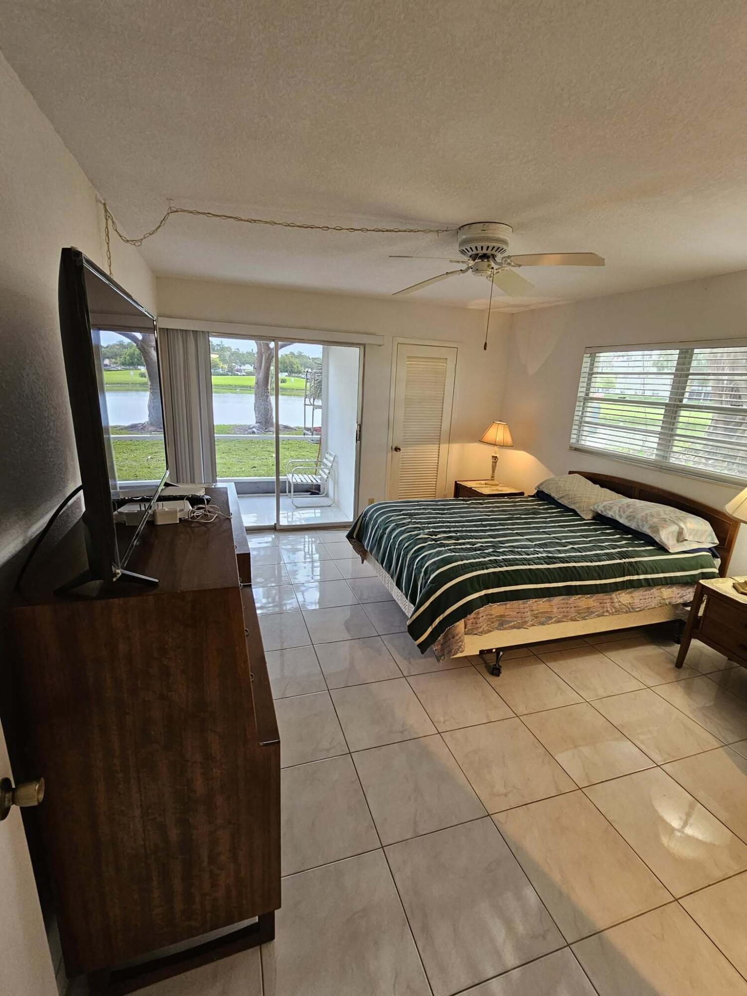 1039 Newcastle A Boca Raton, FL 33434 - Photo 19 of 40 8