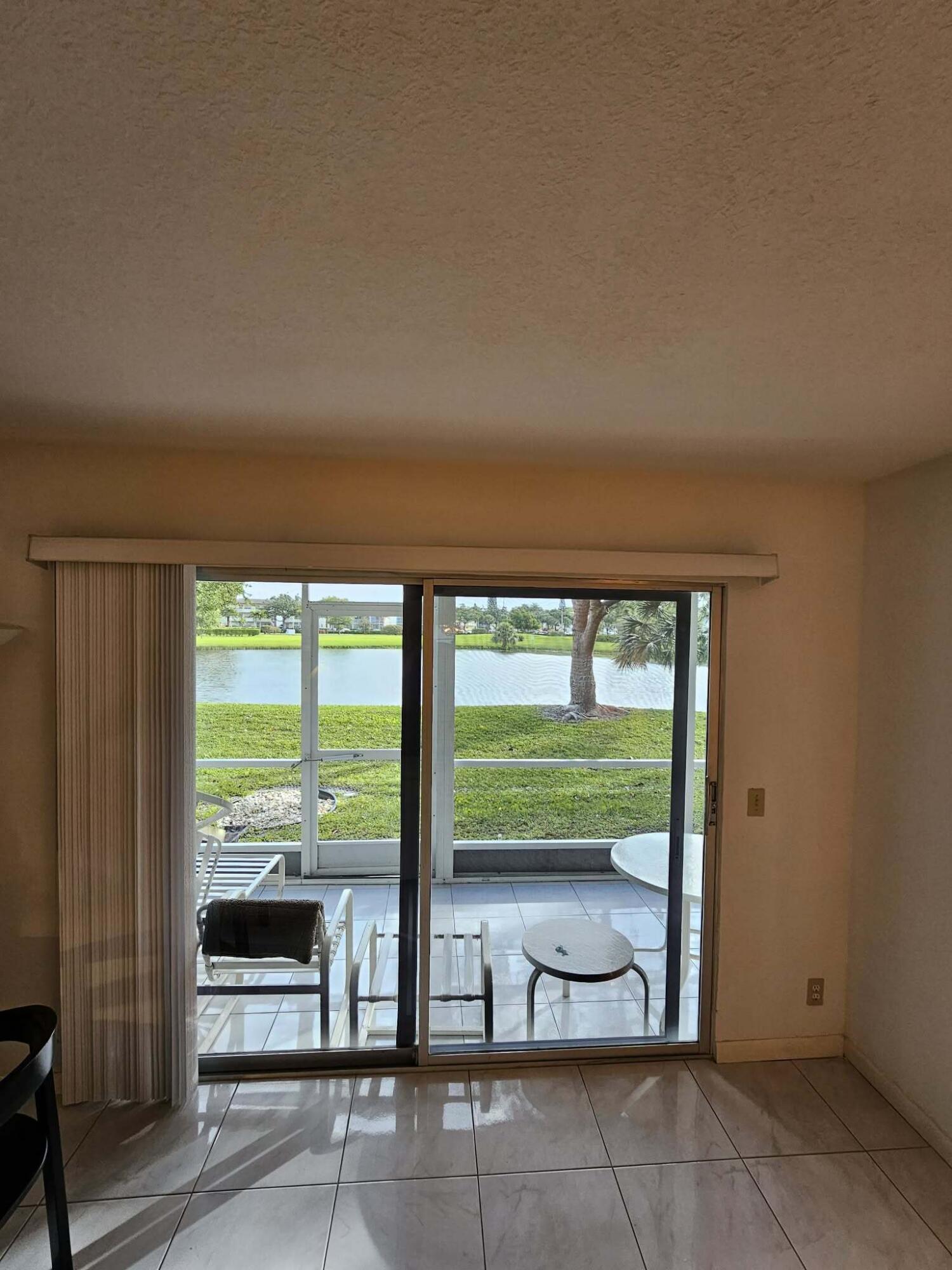 1039 Newcastle A Boca Raton, FL 33434 - Photo 20 of 40 5