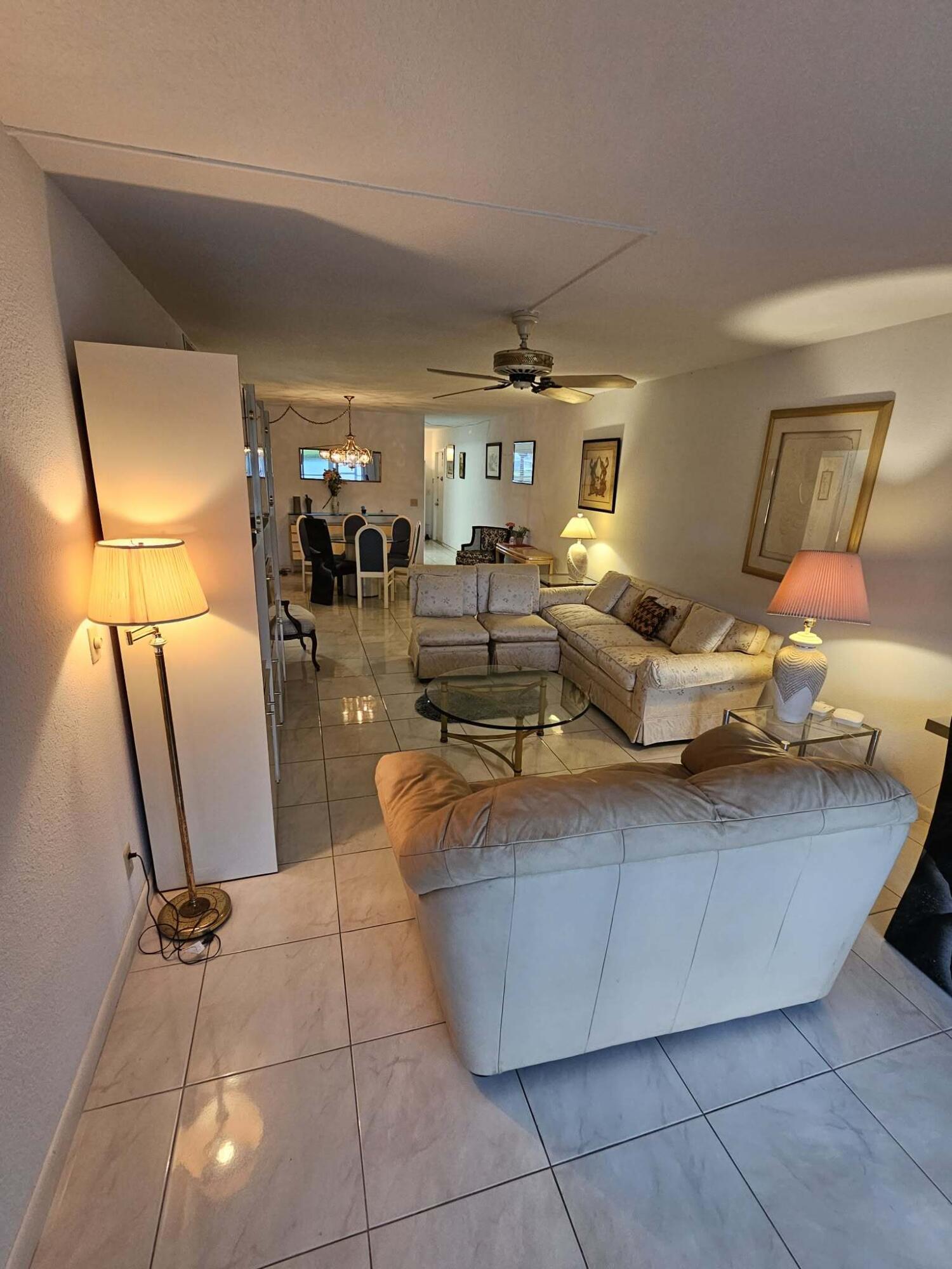 1039 Newcastle A Boca Raton, FL 33434 - Photo 10 of 40 7