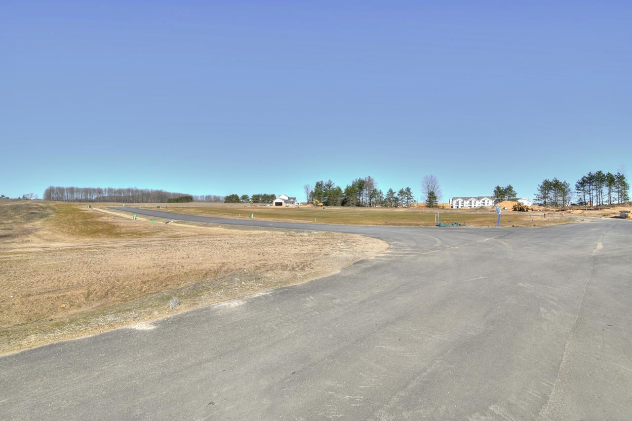 8 Grouse Run, Unit LOT: 8 Traverse City, MI 49685 - Photo 5 of 10