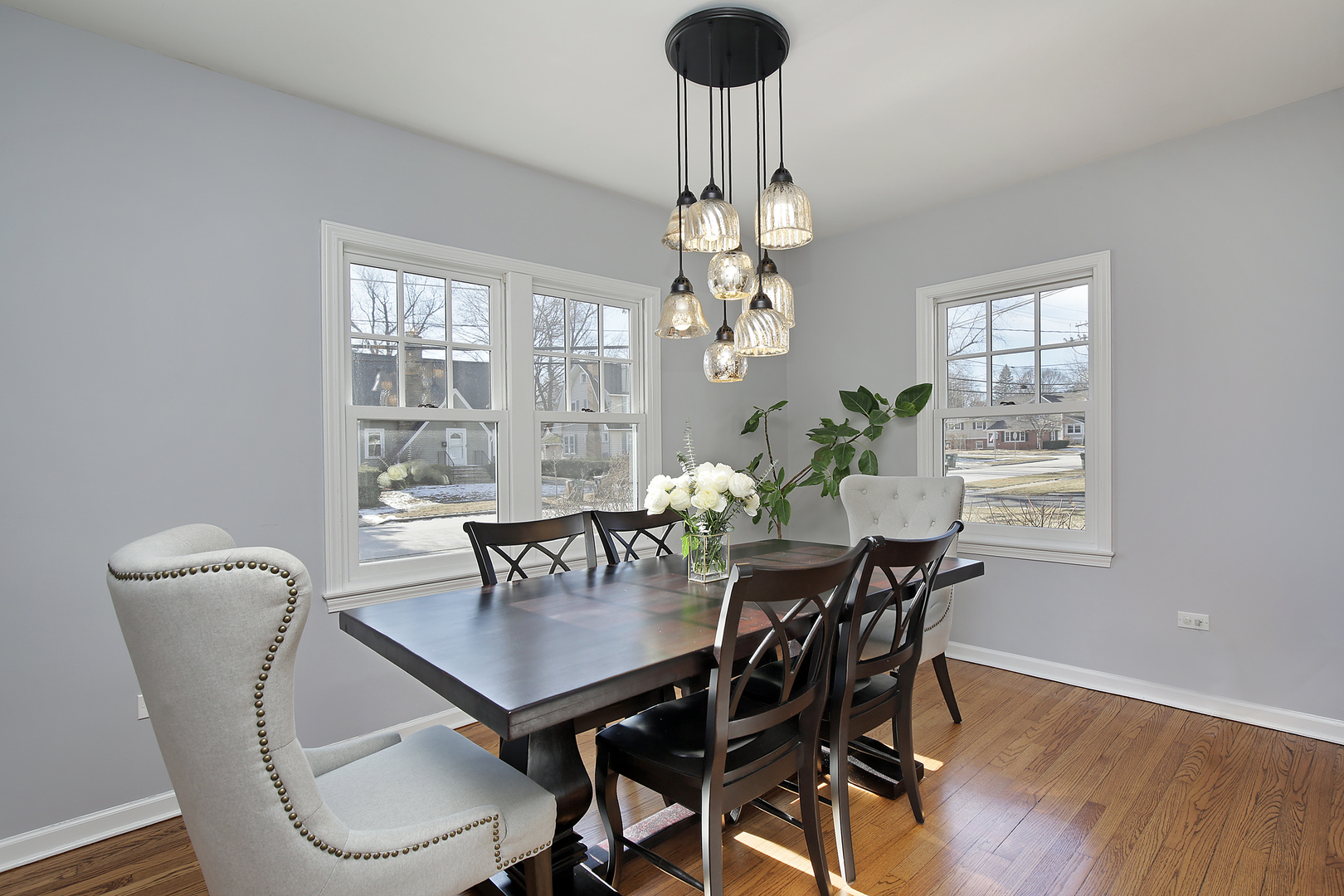 144 West Austin Avenue Libertyville, IL 60048 - Photo 11 of 32