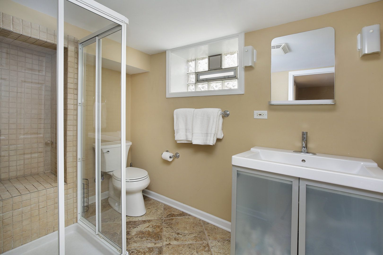 144 West Austin Avenue Libertyville, IL 60048 - Photo 22 of 32