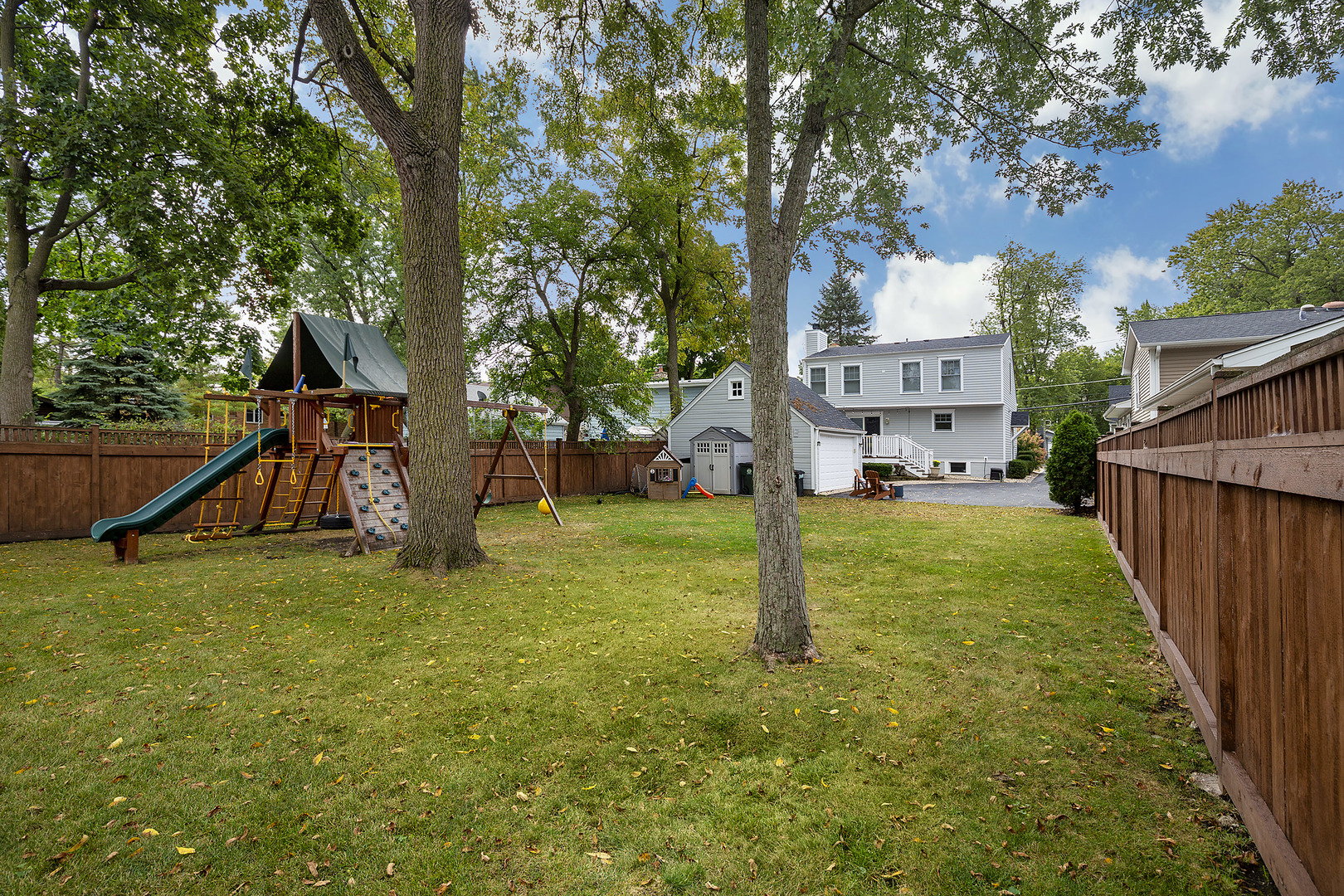 144 West Austin Avenue Libertyville, IL 60048 - Photo 26 of 32