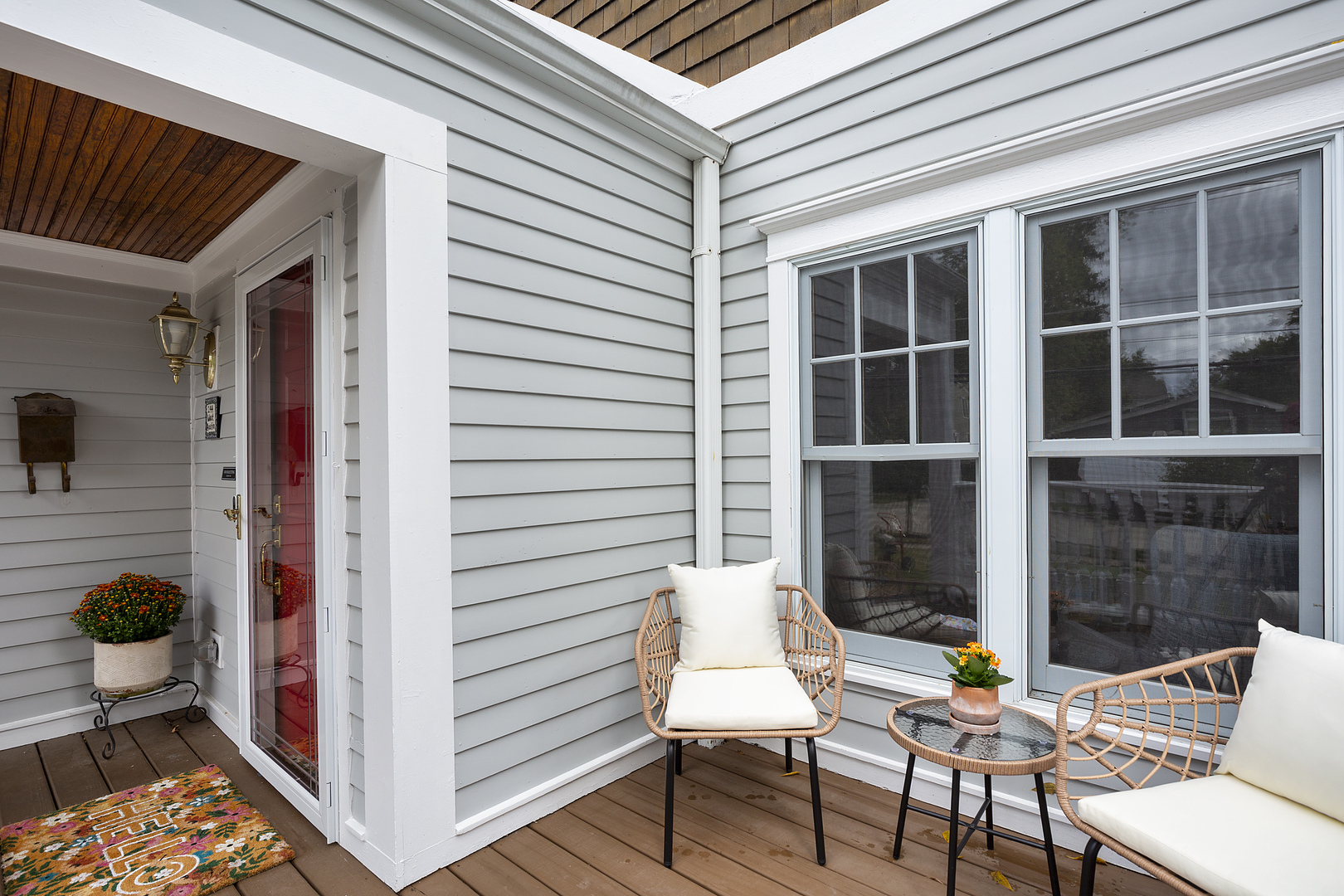 144 West Austin Avenue Libertyville, IL 60048 - Photo 3 of 32