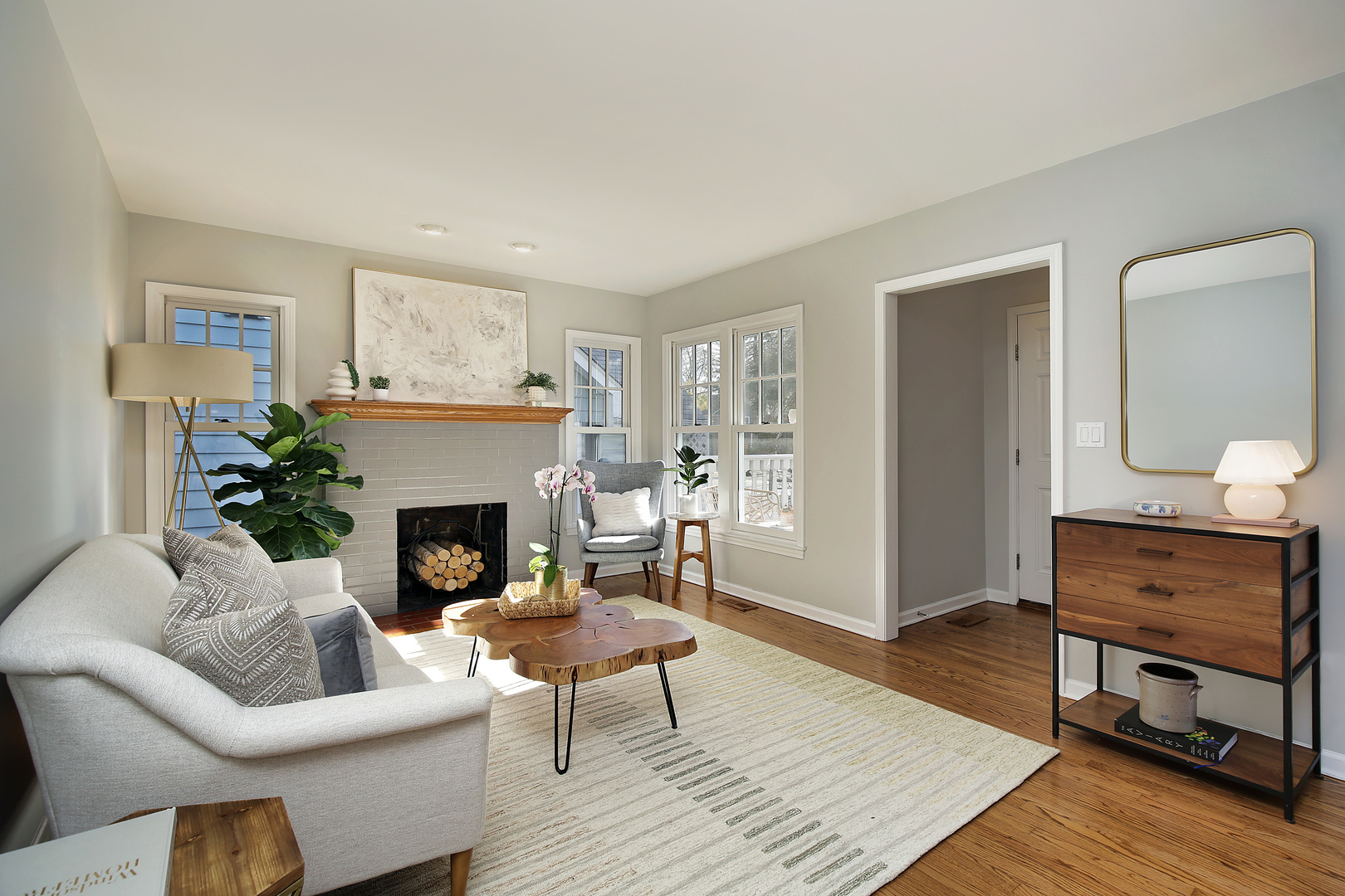 144 West Austin Avenue Libertyville, IL 60048 - Photo 4 of 32