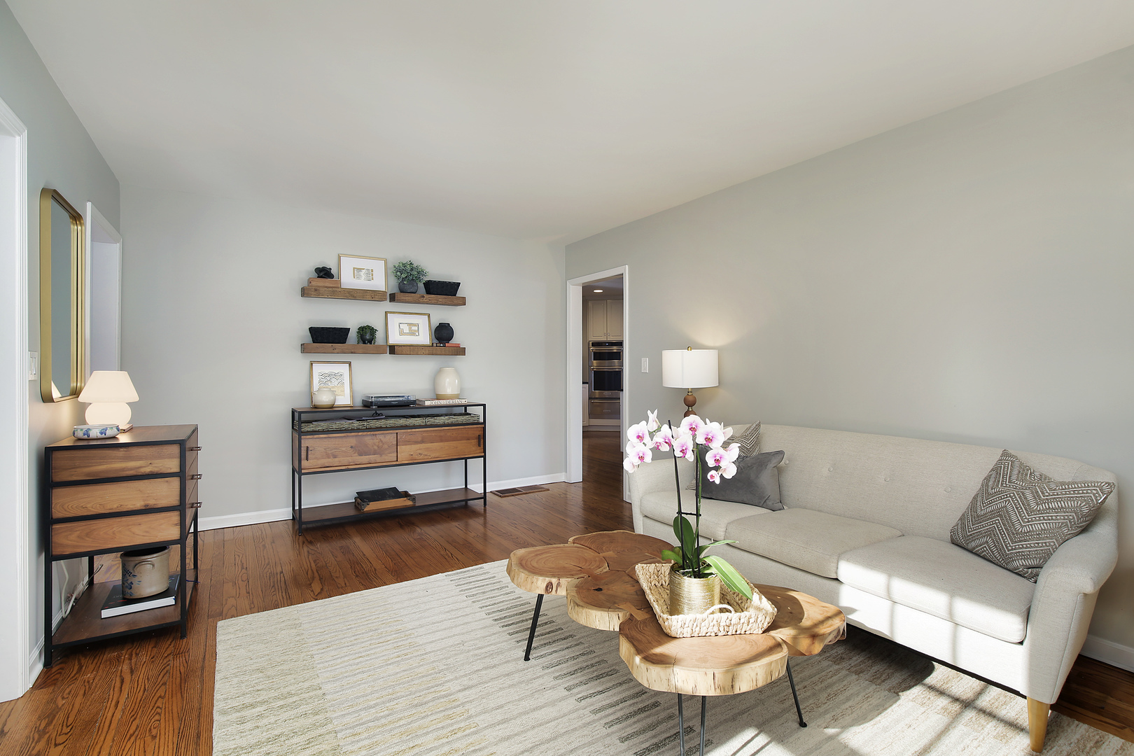 144 West Austin Avenue Libertyville, IL 60048 - Photo 5 of 32