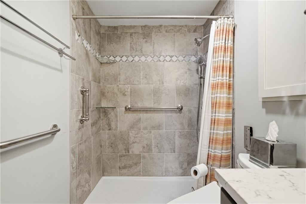 750 Washington Road, Unit 109 Pittsburgh, PA 15228 - Photo 26 of 46