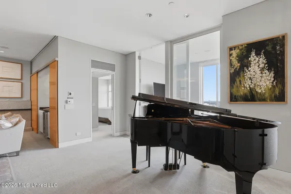 $715,000 | 1200 Meadowbrook Road, Unit 19, Jackson, MS 39206