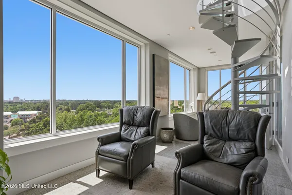 $715,000 | 1200 Meadowbrook Road, Unit 19, Jackson, MS 39206