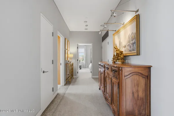 $715,000 | 1200 Meadowbrook Road, Unit 19, Jackson, MS 39206