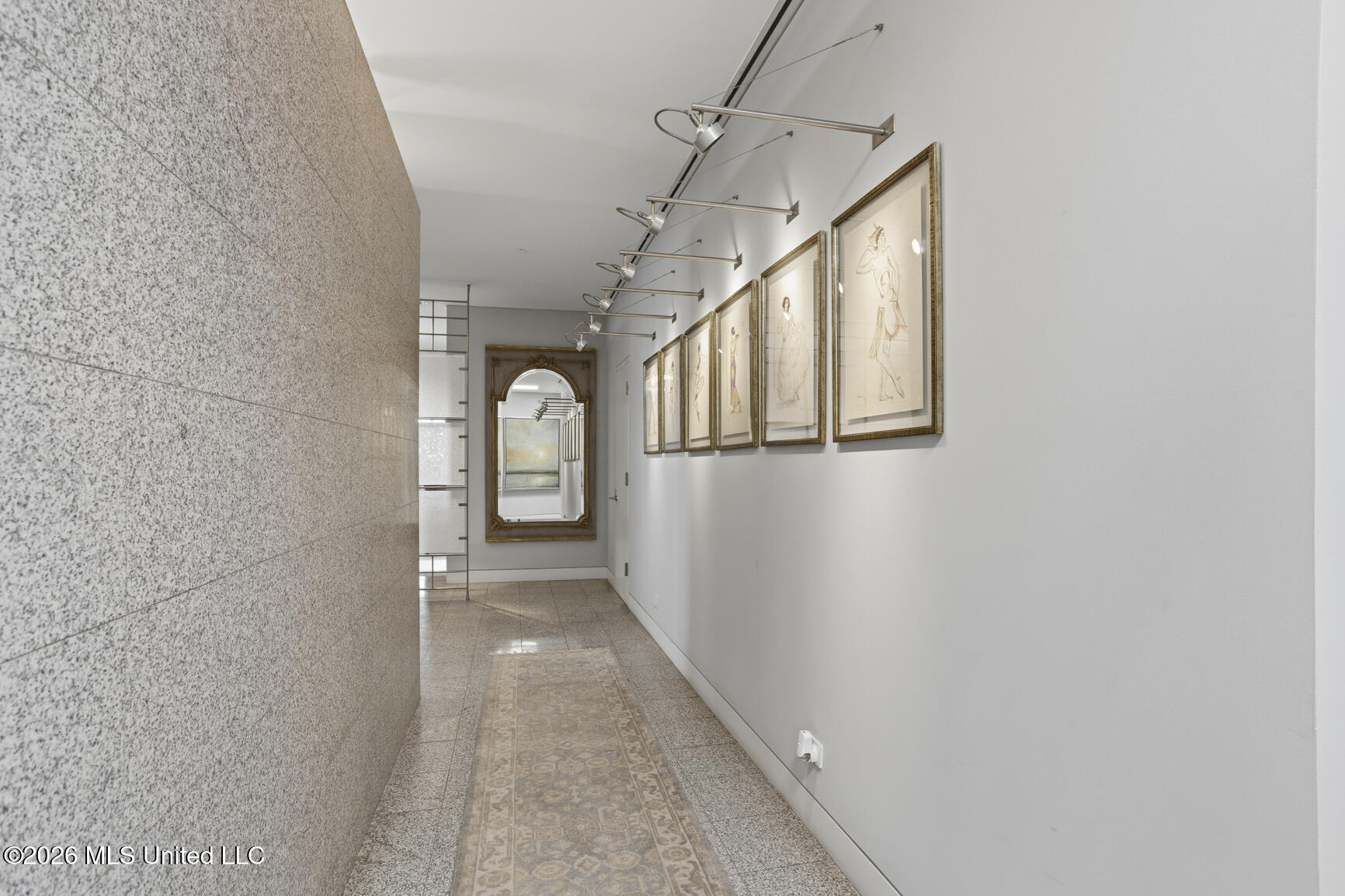 1200 Meadowbrook Road, Unit 19 Jackson, MS 39206 - Photo 3 of 51 19 Barrington-2