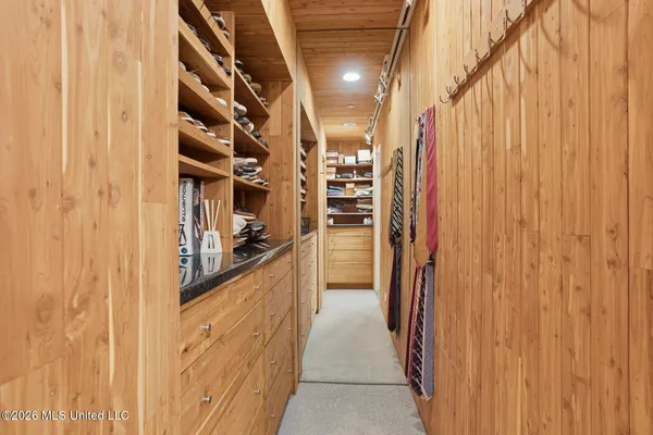 $715,000 | 1200 Meadowbrook Road, Unit 19, Jackson, MS 39206