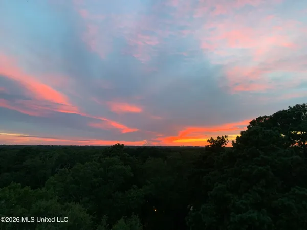 $715,000 | 1200 Meadowbrook Road, Unit 19, Jackson, MS 39206