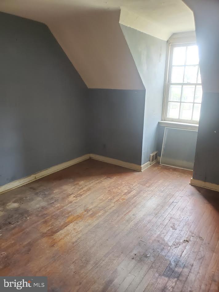708 Parklane Road Swarthmore, PA 19081 - Photo 8 of 10 Bedroom