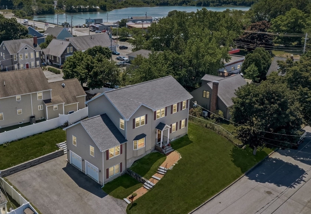 7 Riverside Street Danvers, MA 01923 - Photo 2 of 40