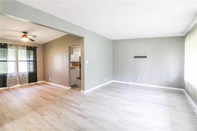 $169,500 | 601 Westside Drive, Knob Noster, MO 65336