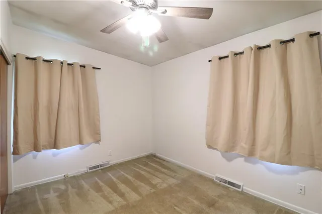 $169,500 | 601 Westside Drive, Knob Noster, MO 65336