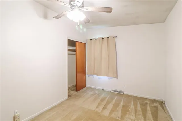 $169,500 | 601 Westside Drive, Knob Noster, MO 65336