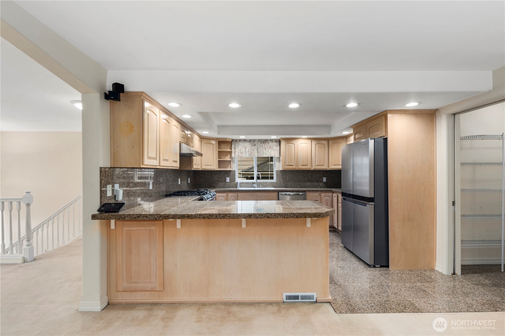 936 North 93rd Street Seattle, WA 98103 - Photo 8 of 39