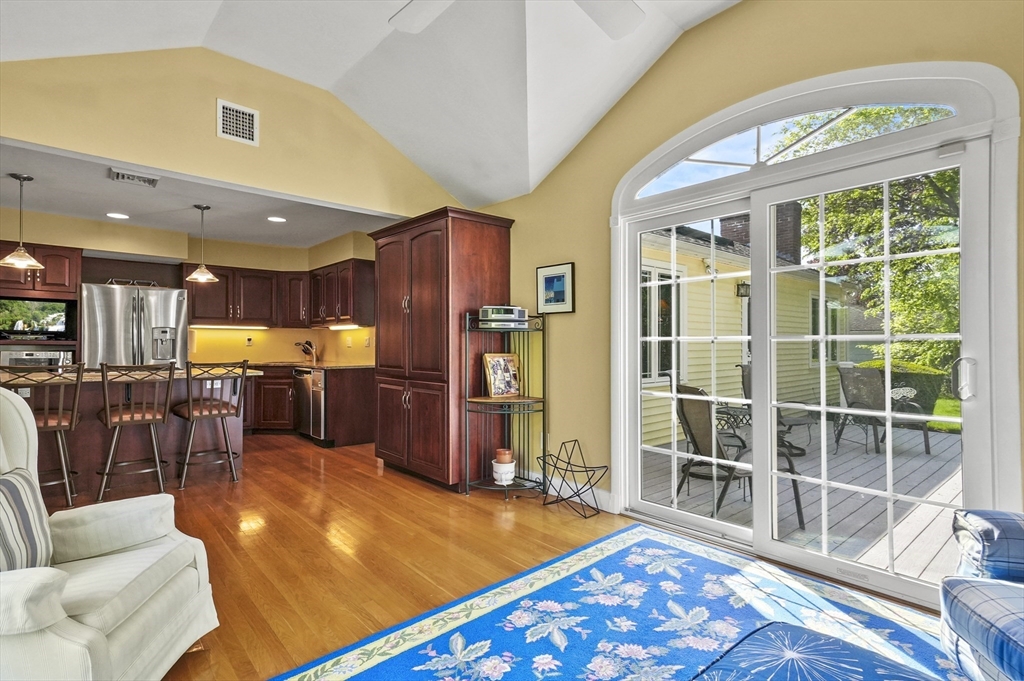 111 Draper Street Lowell, MA 01852 - Photo 14 of 42