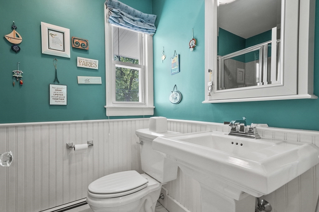 111 Draper Street Lowell, MA 01852 - Photo 18 of 42