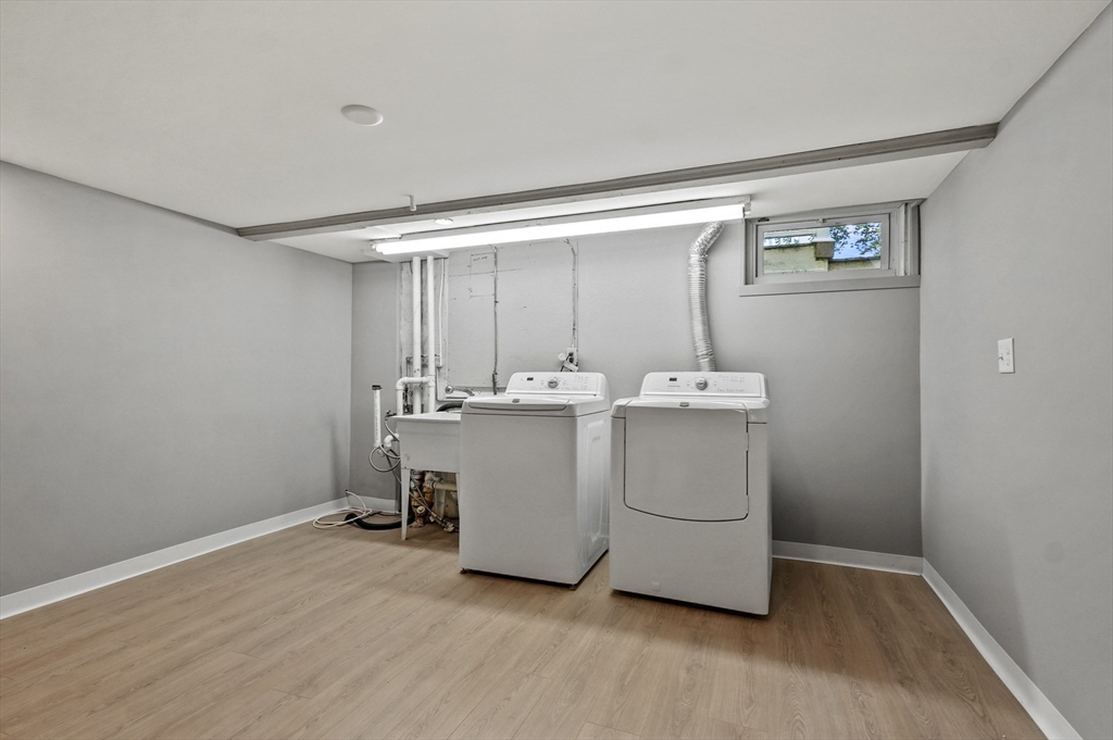 111 Draper Street Lowell, MA 01852 - Photo 33 of 42