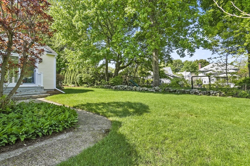 111 Draper Street Lowell, MA 01852 - Photo 39 of 42