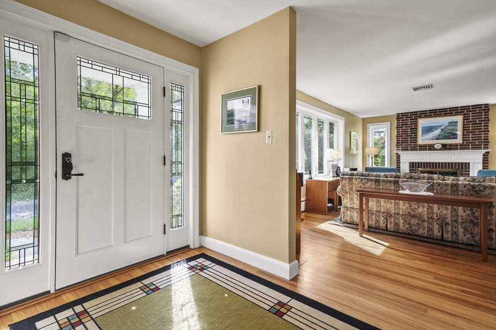 111 Draper Street Lowell, MA 01852 - Photo 4 of 42