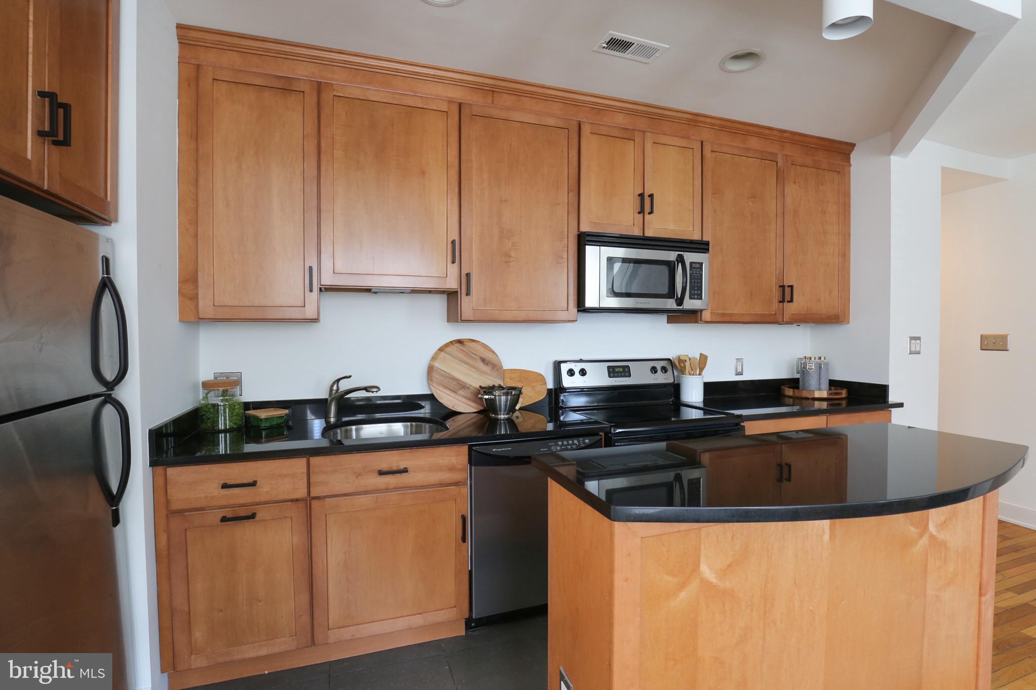1916 17th Street Northwest, Unit 113 Washington, DC 20009 - Photo 15 of 28