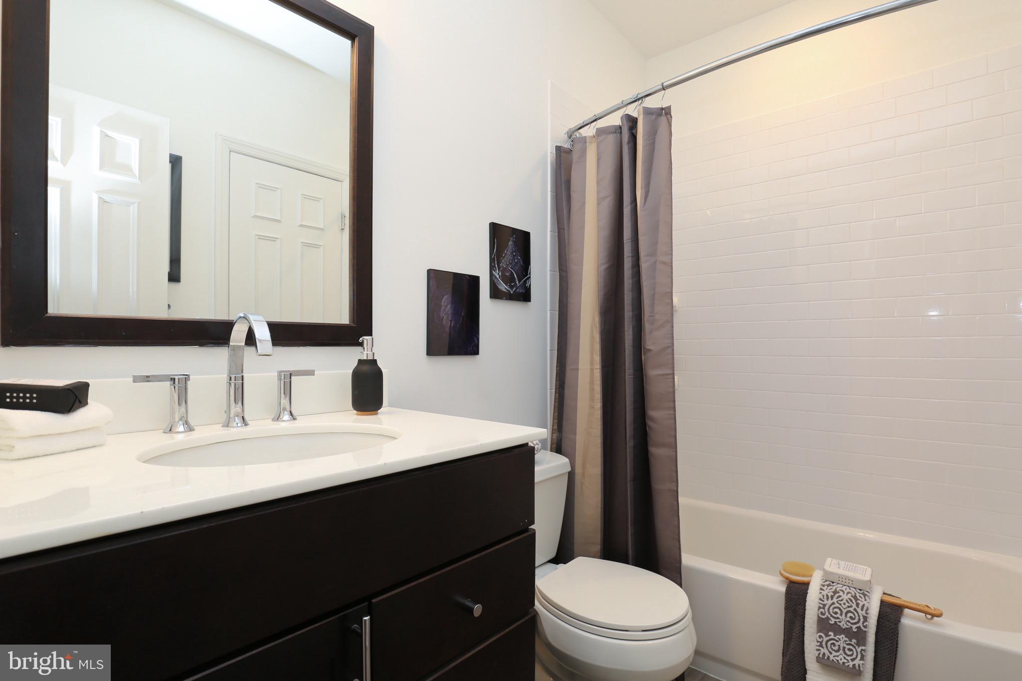1916 17th Street Northwest, Unit 113 Washington, DC 20009 - Photo 19 of 28