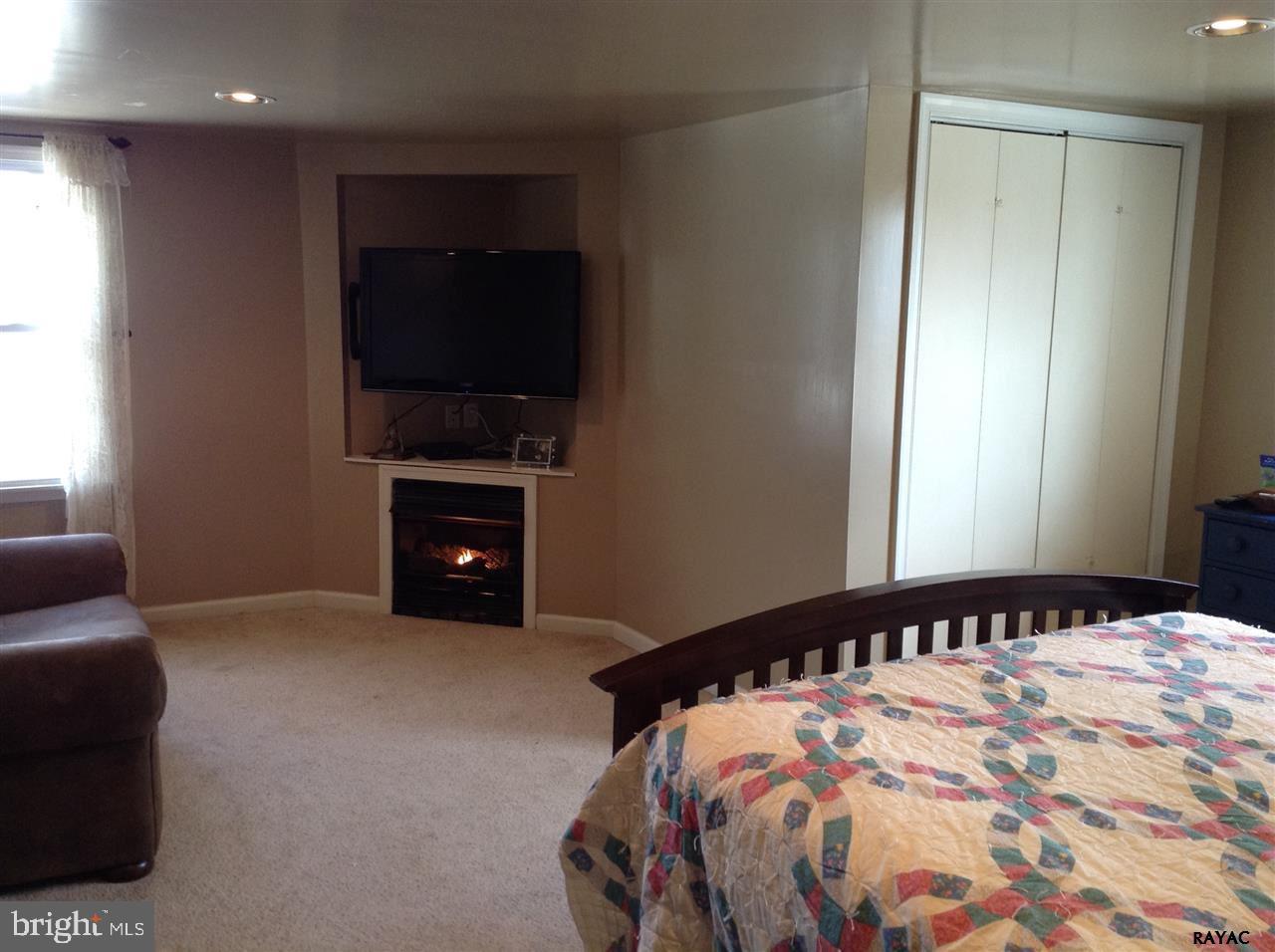 1207 Delta Road Red Lion, PA 17356 - Photo 13 of 23 Gallery Image 13