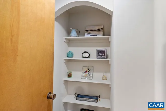 $449,975 | 1641 Overlook, Wintergreen, VA 22967