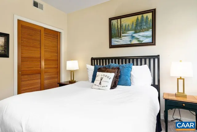 $449,975 | 1641 Overlook, Wintergreen, VA 22967