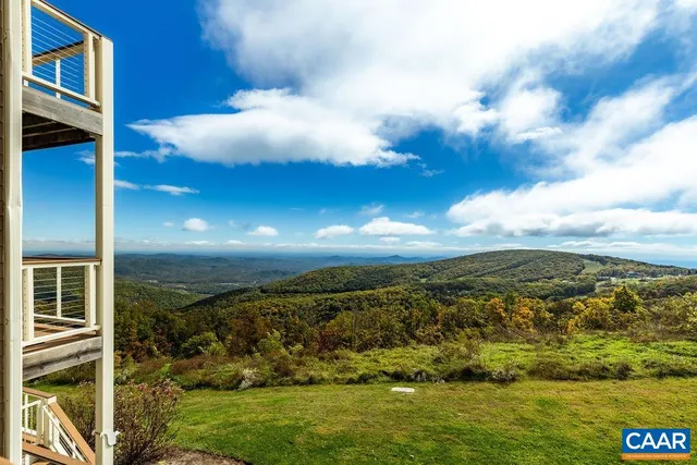 $449,975 | 1641 Overlook, Wintergreen, VA 22967