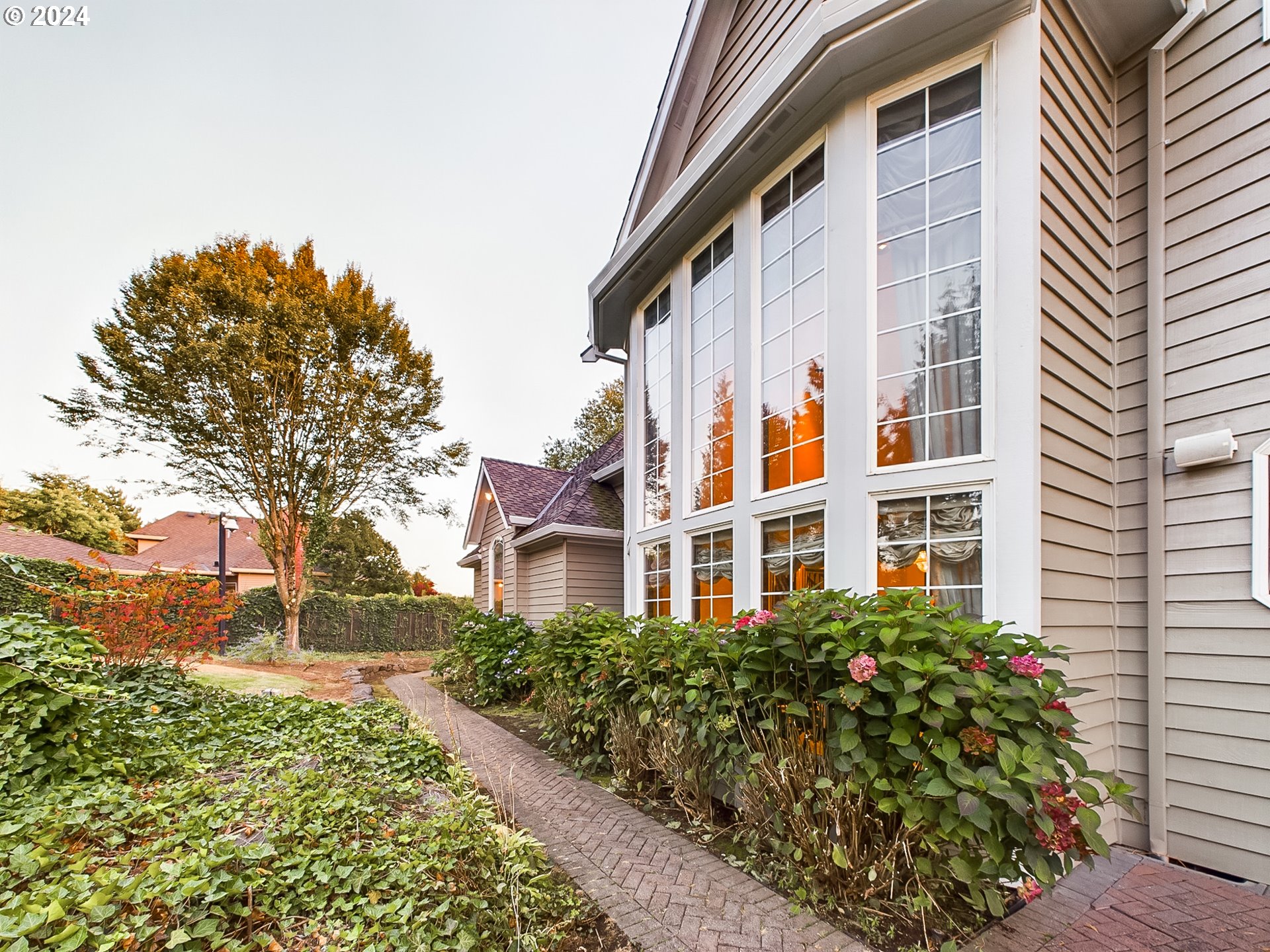 20417 Southwest Inglis Drive Beaverton, OR 97007 - Photo 39 of 45