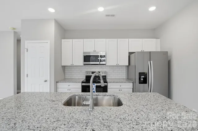 $299,900 | 368 Lippard Farm Road, Statesville, NC 28625